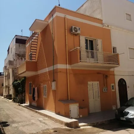 Apartment House *